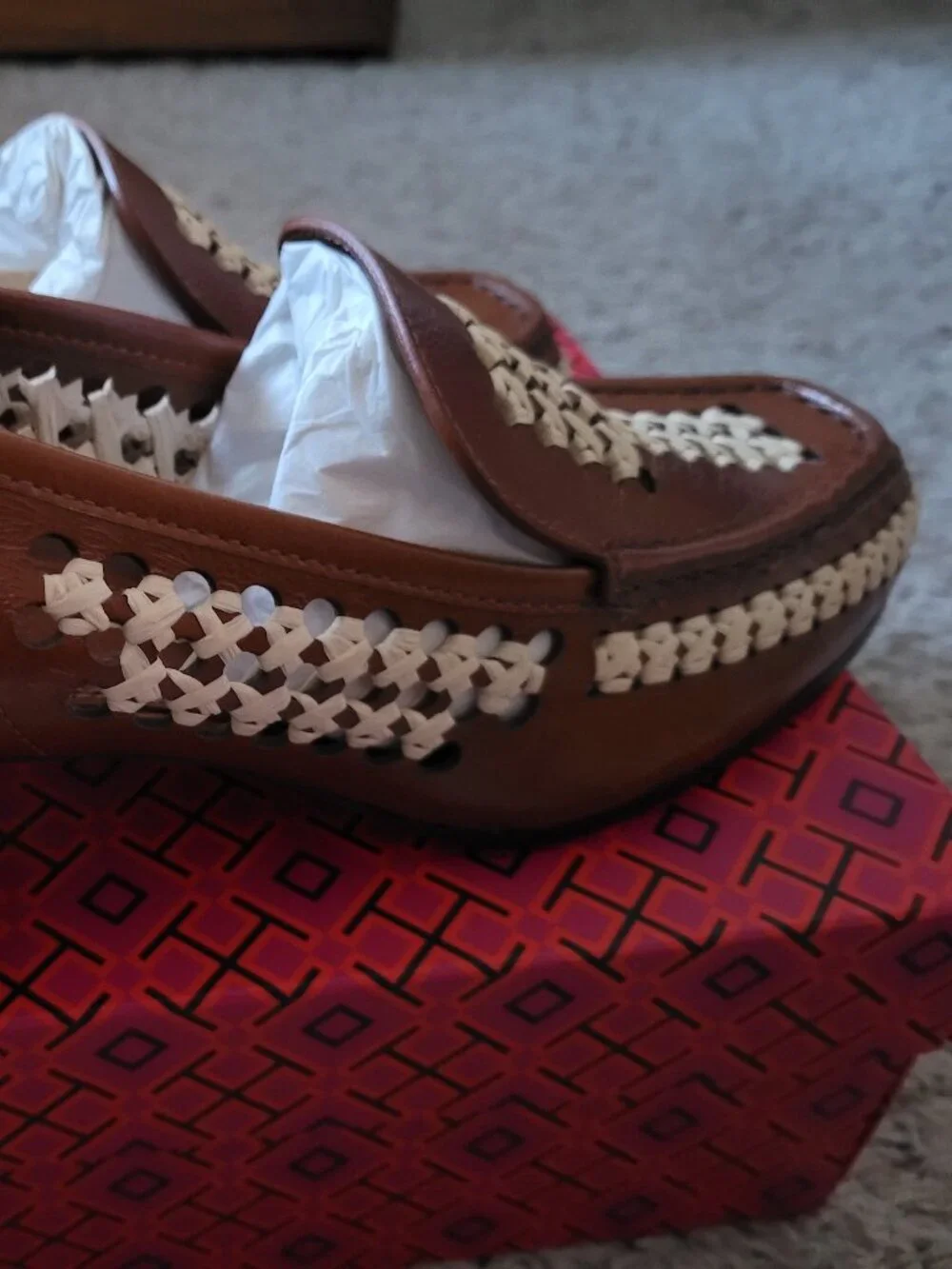 NIB Tory Burch Woven Raffia 55M< Loafer 9